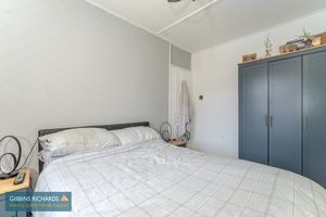 Bedroom- click for photo gallery